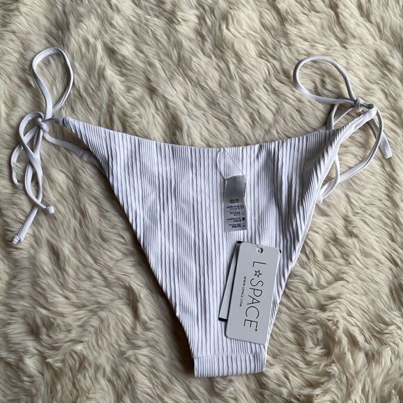 L*Space White Ribbed Texture Lennox Bikini Bottom Medium - Picture 4 of 5